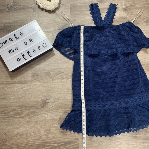 Foxiedox women’s blue lace dress - Picture 2 of 5